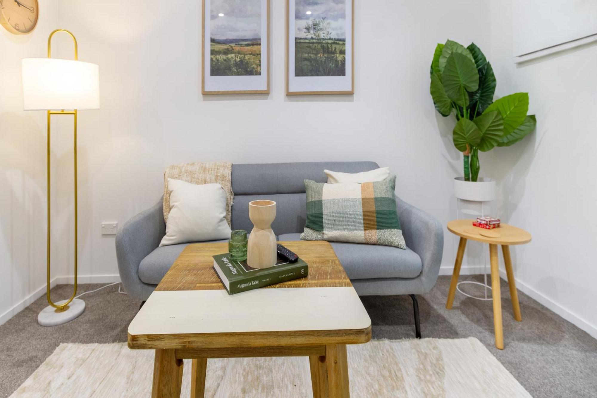 Urban Retreat: 2-Br Gem In Central Christchurch Exterior foto